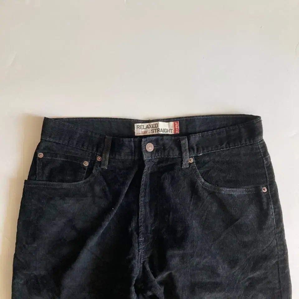 LEVI'S Corduroy Pants : size 33