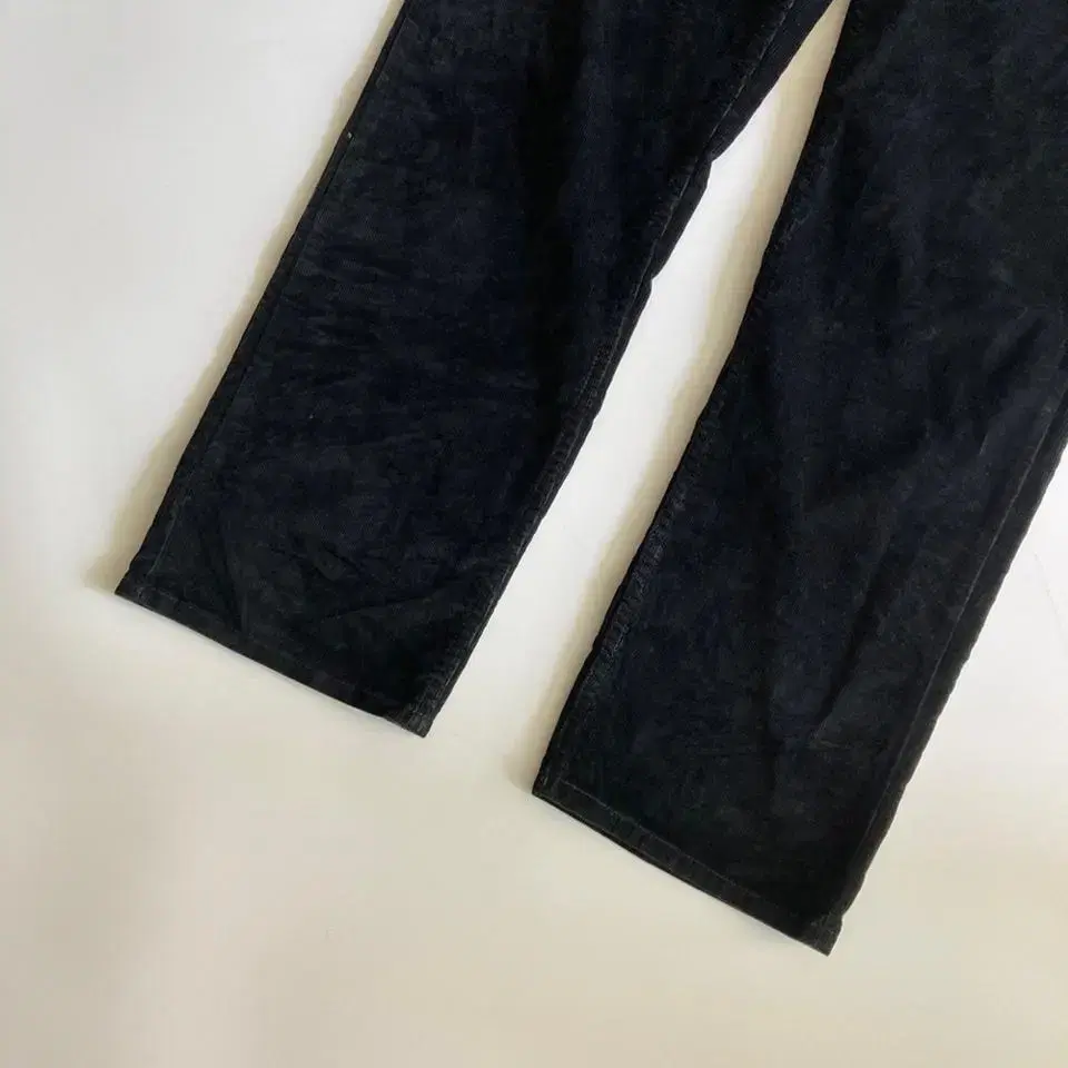 LEVI'S Corduroy Pants : size 33