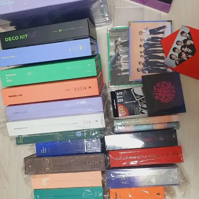 BTS dvd,메모리즈,앨범,우노,사진,아미밤,더노트,bt21