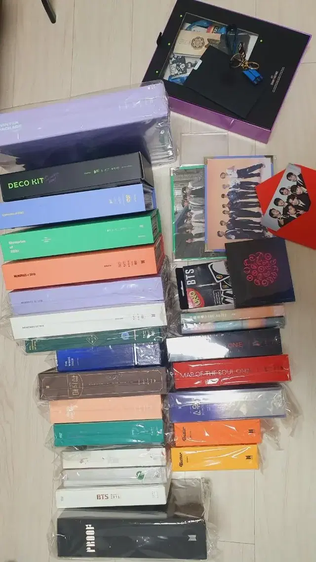 BTS dvd,메모리즈,앨범,우노,사진,아미밤,더노트,bt21