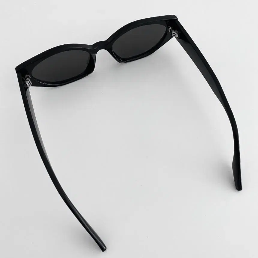 [새상품] B 타입 Angle sunglasses 남자 여자 틴트 레트로