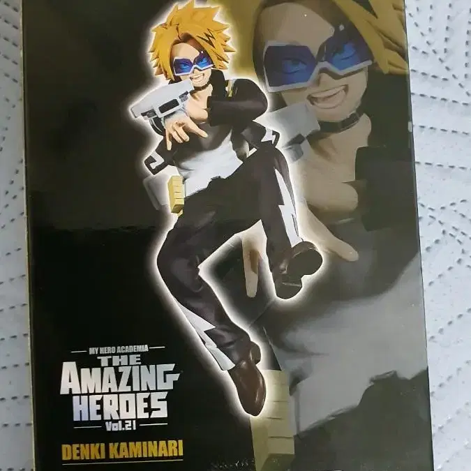 [일본정품/무료배송] THE AMAZING HEROES vol21