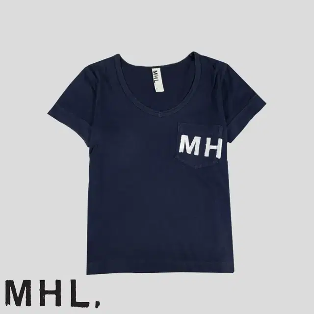 MHL 마가렛호웰 네이비 화이트 로고 U넥 와이드넥  원포켓 슬림핏 반팔