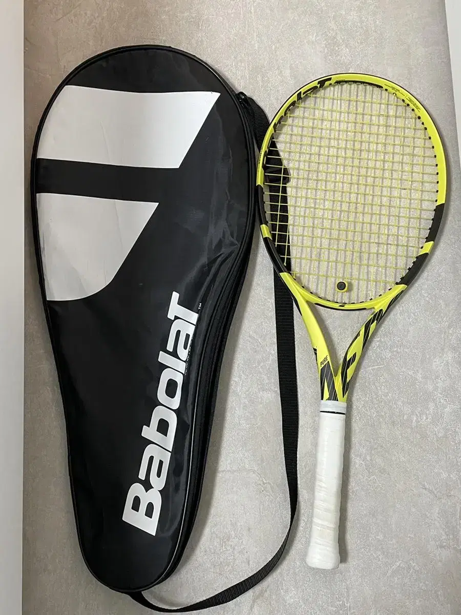 BABOLAT Tennis Racket Pure Arrow 270g