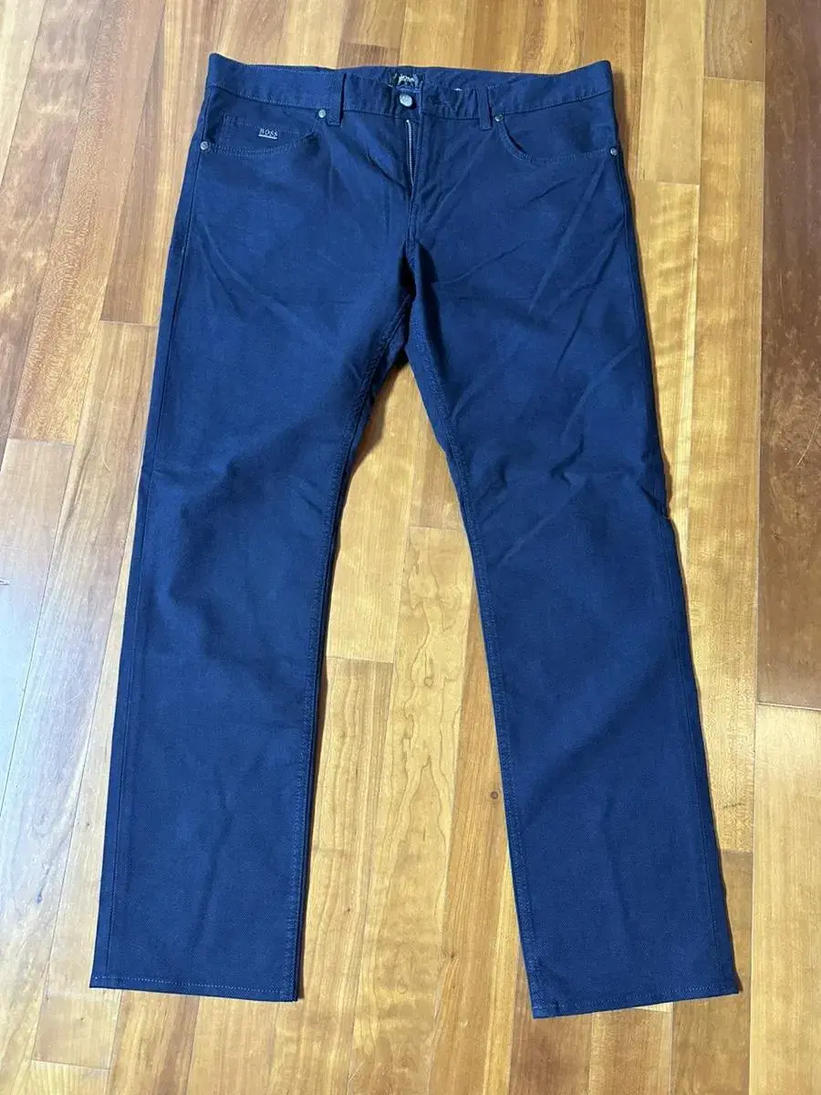 *Hugo Boss jeans jin sizes 34-36 in big size luxury denim