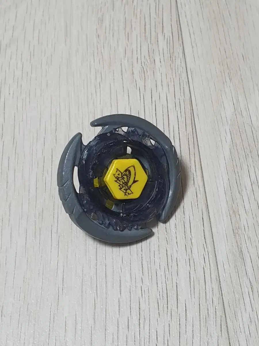 Metal Beyblade Thermal Persuasion