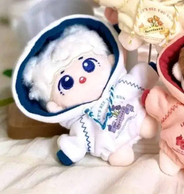 doll clothes, 10cm, non-magnetic, for sale