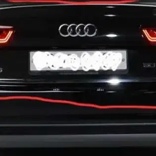 아우디 a6 c7 페리 50tfsi 트렁크 앗세이 (검정색)