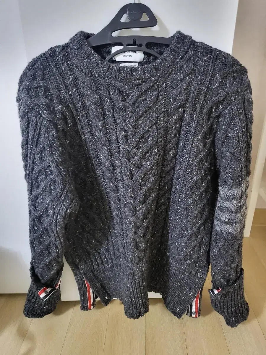 Thom Browne knit chuu too cute (quick cleanup)