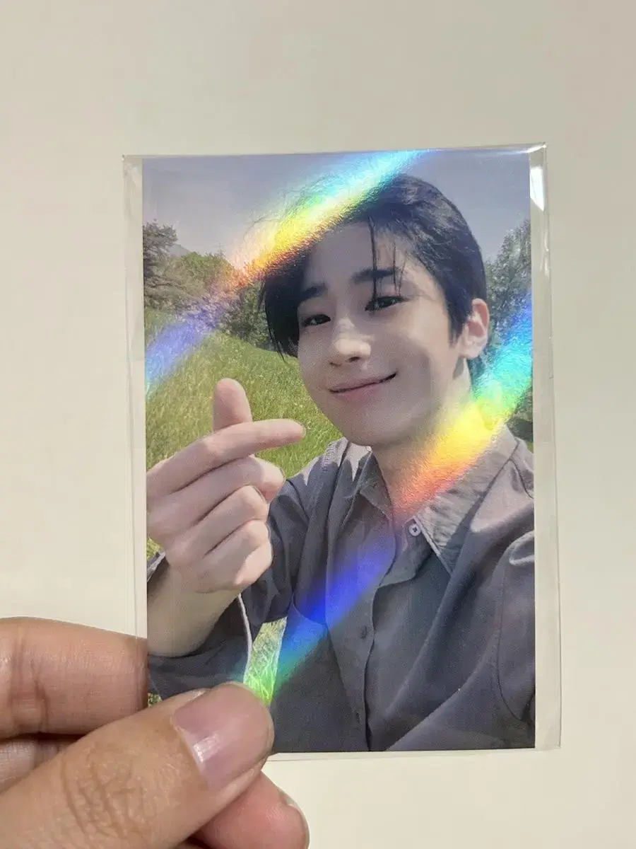 Seungwoo Han hologram photocard