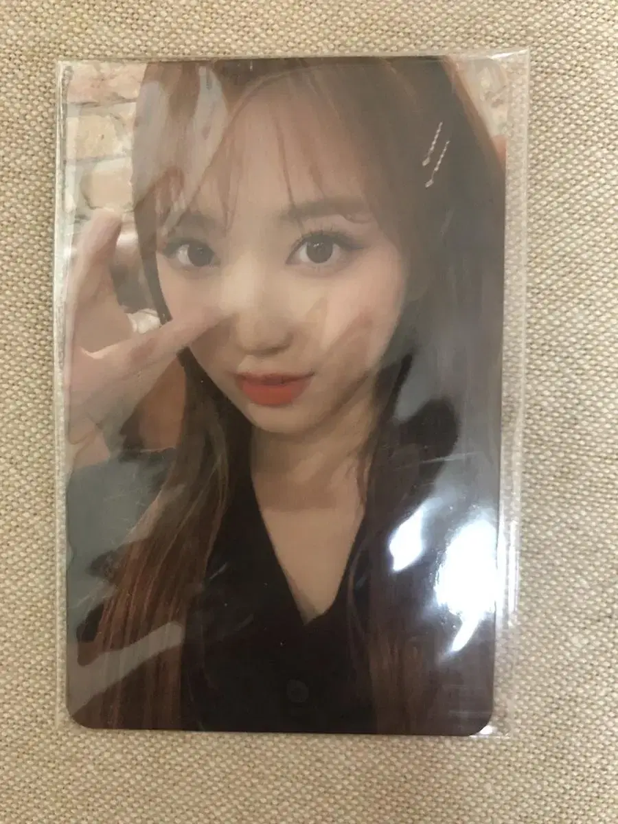 iz*one yabukinako photocard