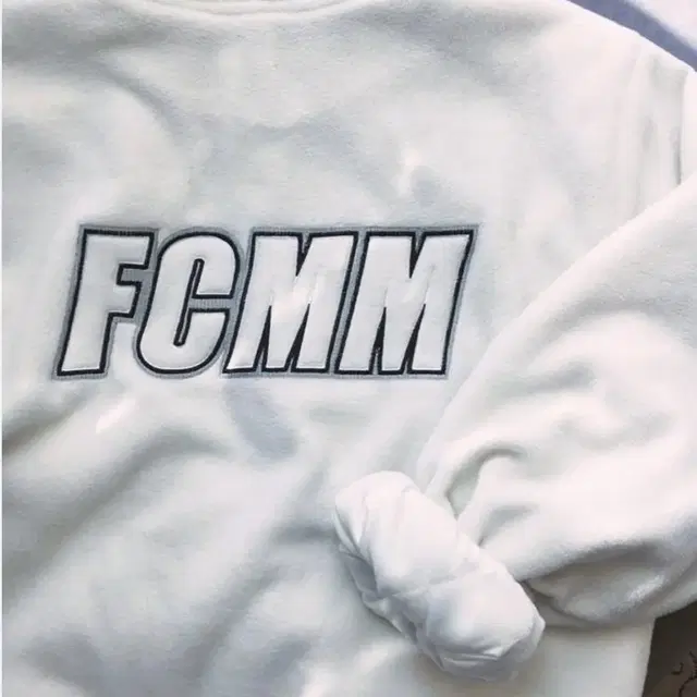 FCMM 아이보리 후리스 (L)