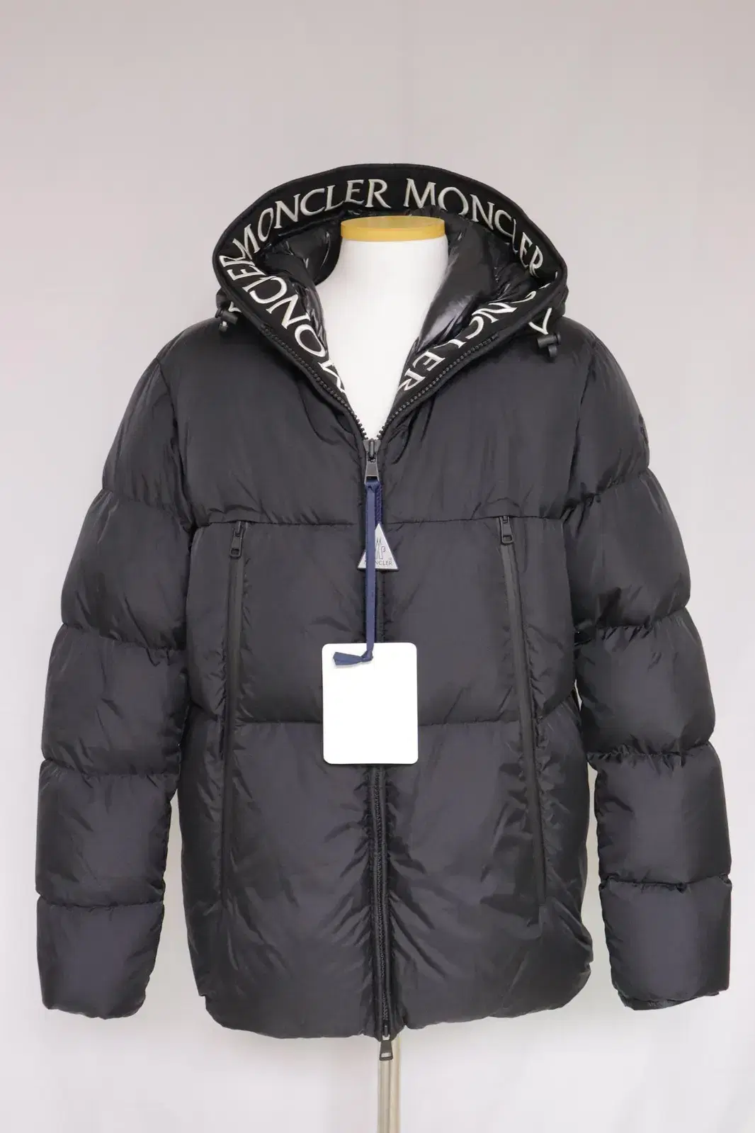 New*Montclair MONTCLA padded jacket size 4/5