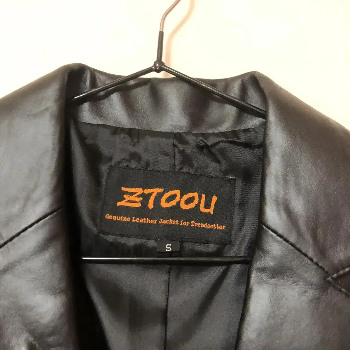 Vintage Ztoou Italy sheepskin jk