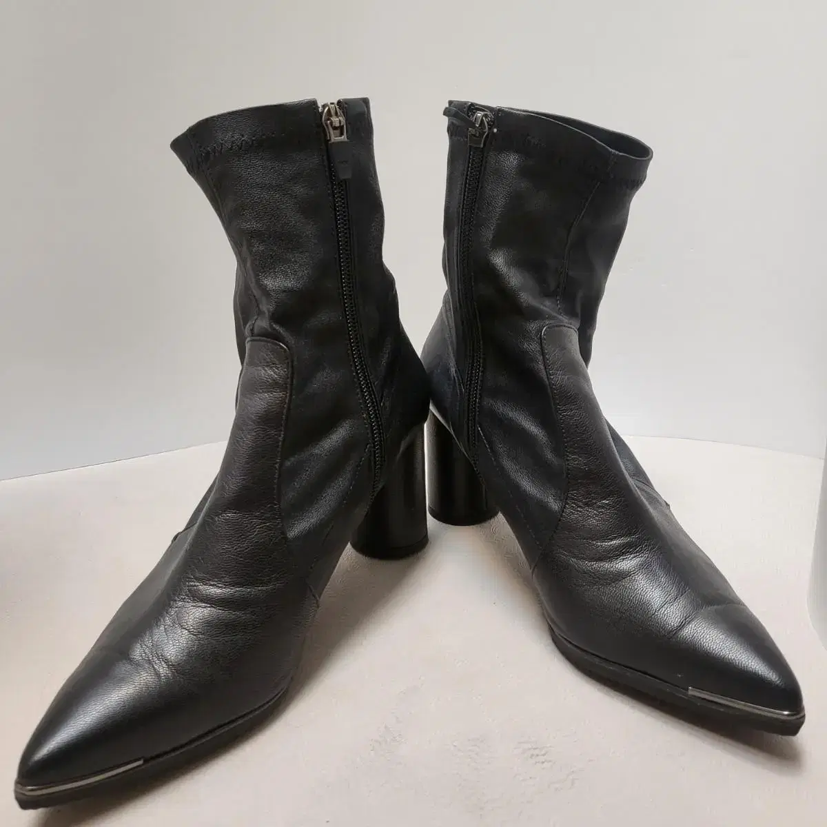 [it MICHAA] sheepskin angle boots