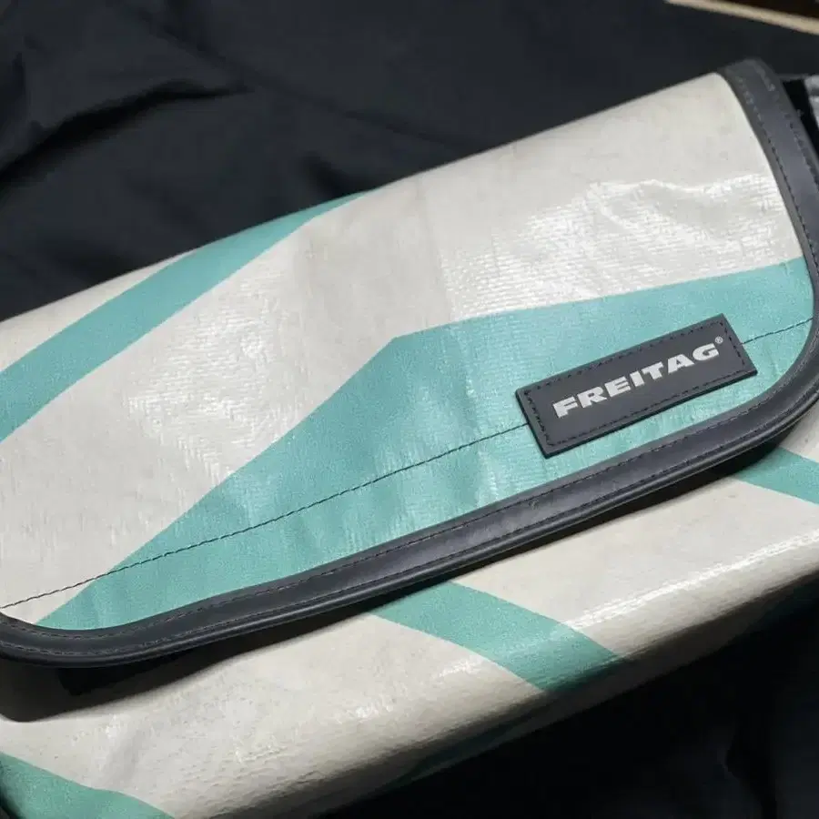 FREITAG 프라이탁 하와이파이브오 민트