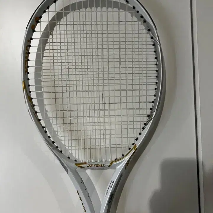 요넥스 이존 100L Yonex ezone  테니스 라켓