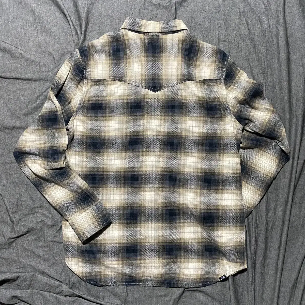 VANS L/S Flannel shirts Sz Small