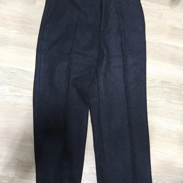 라벨아카이브 헤비 울 슬랙스 heavy wool straight fit