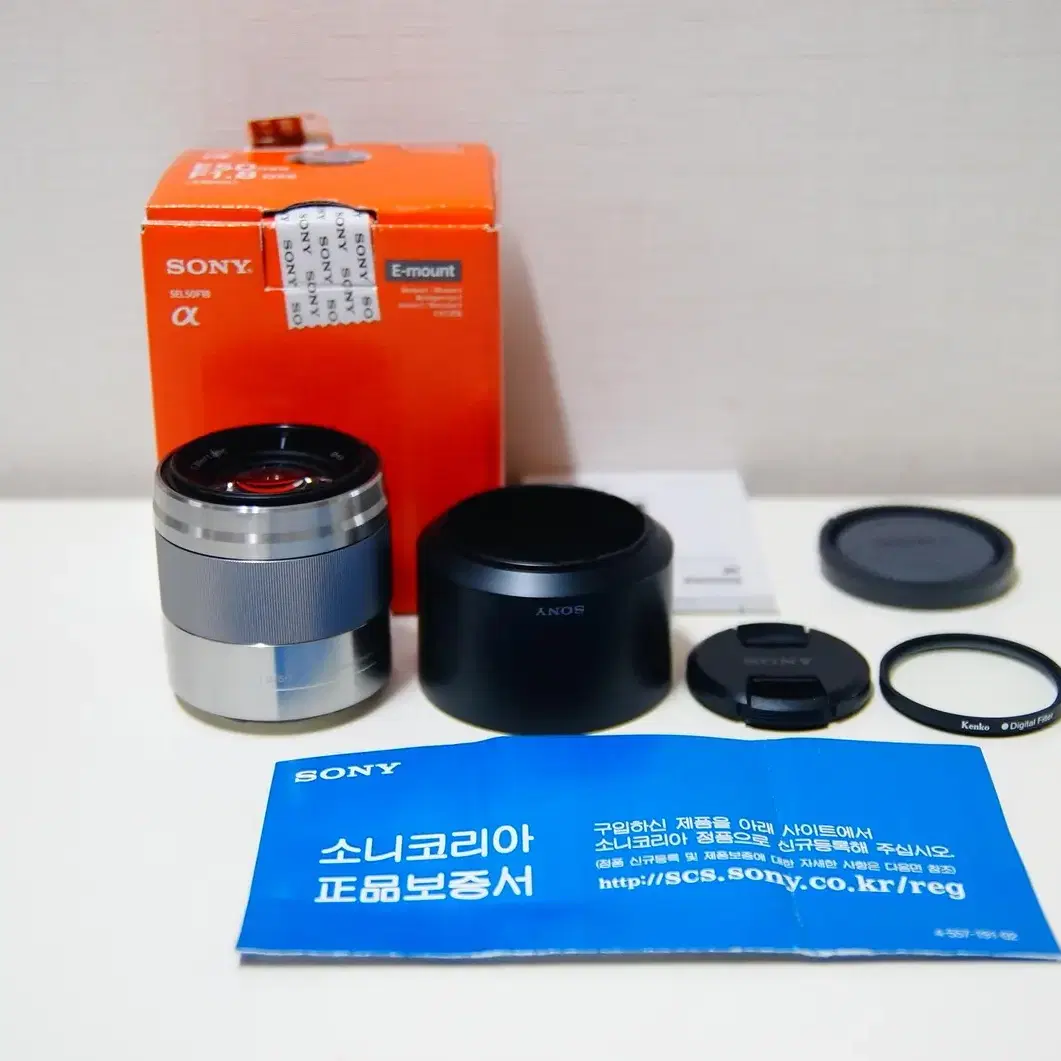 [소니] 여친렌즈 SEL 50mm f1.8 미러리스 렌즈팝니다.(21만원