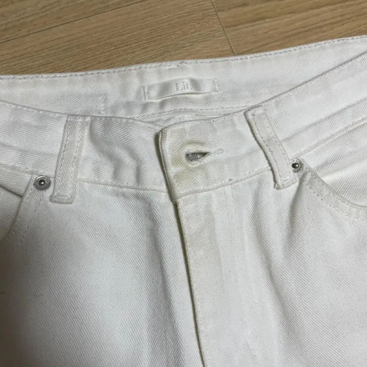 리트 wide jeans washed white