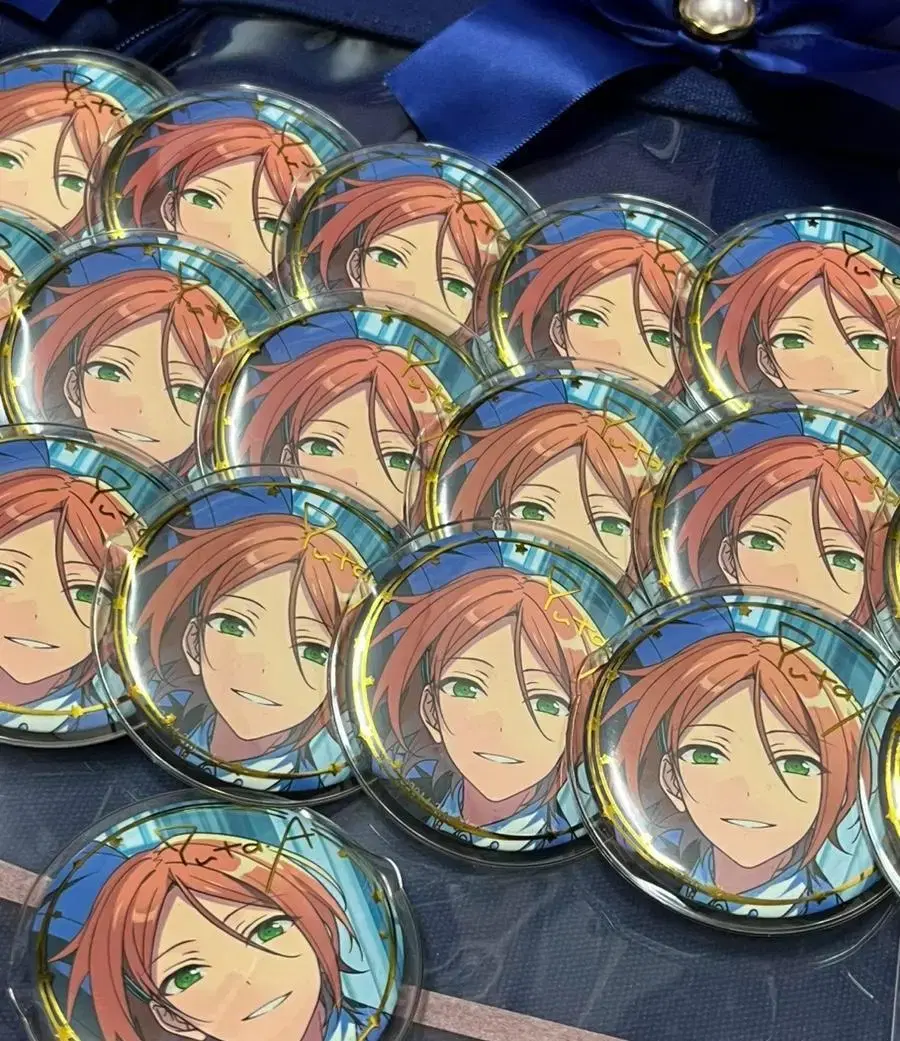 Angsta Yuuta 5th Anniversary Can Badge