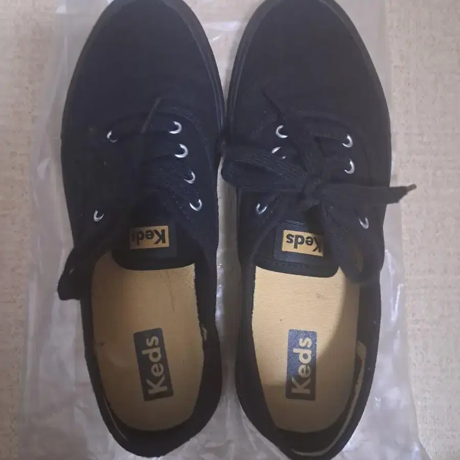 keds 230