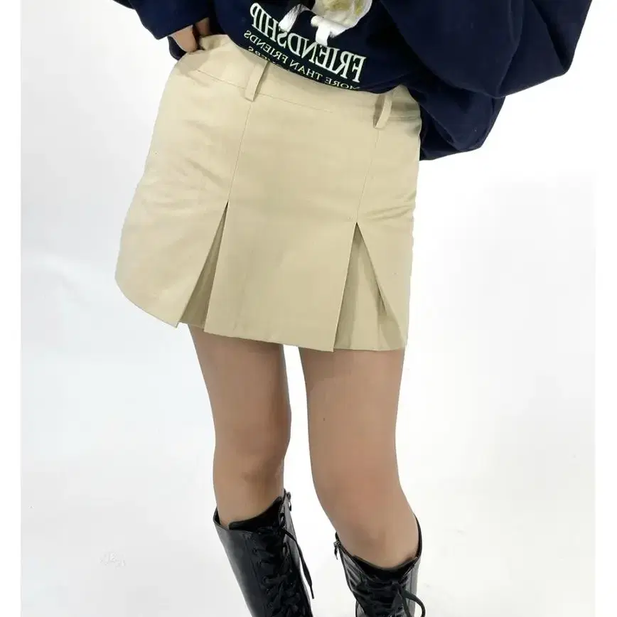 아쿠비클럽 table mini school skirt