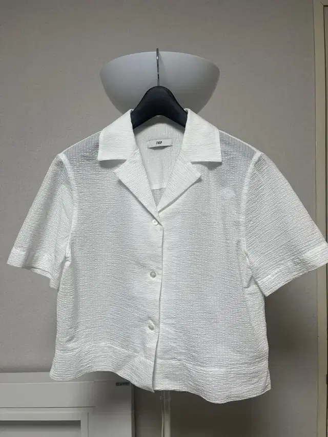 JASP 쟈습 Seersucker crop shirt (White) (1