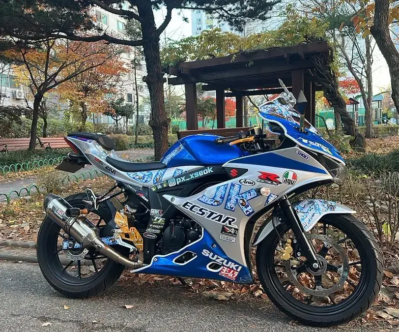 ₩판매완료₩스즈키 gsxr125 21년식 스페셜 카울 풀튜닝