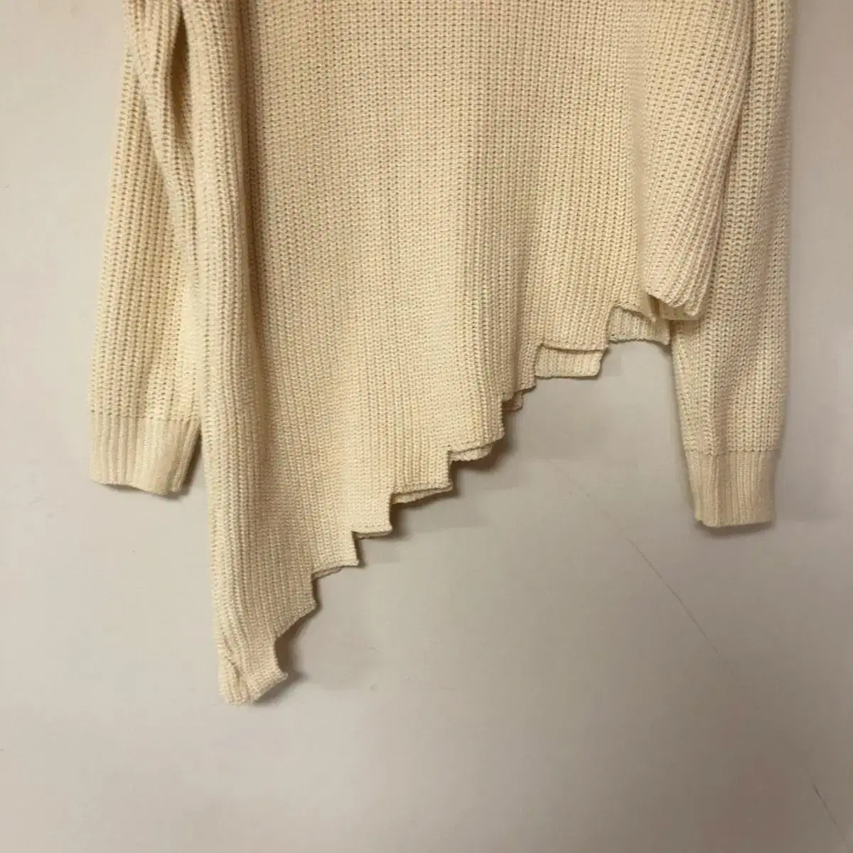 Vintage Vanilla Excellent knit