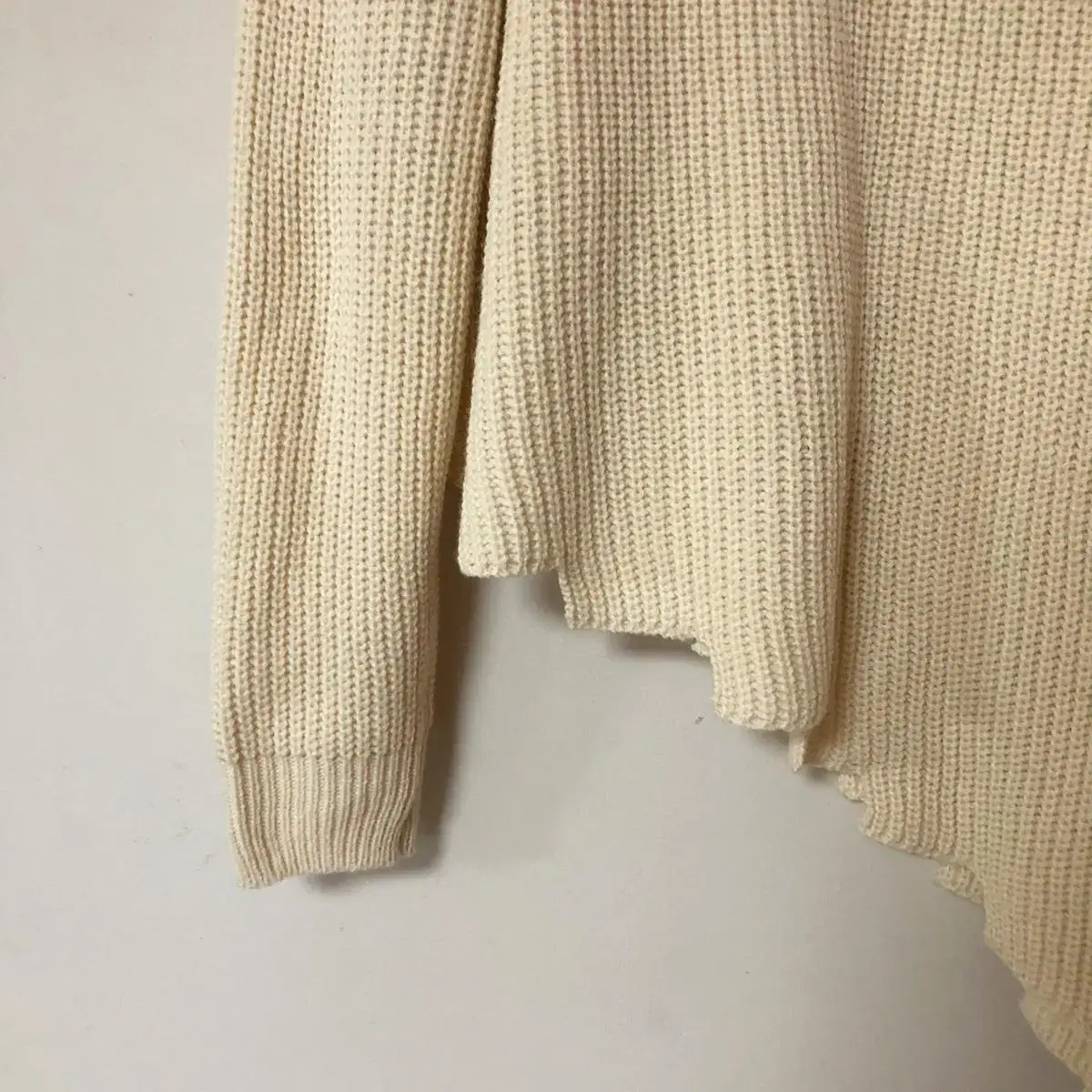 Vintage Vanilla Excellent knit