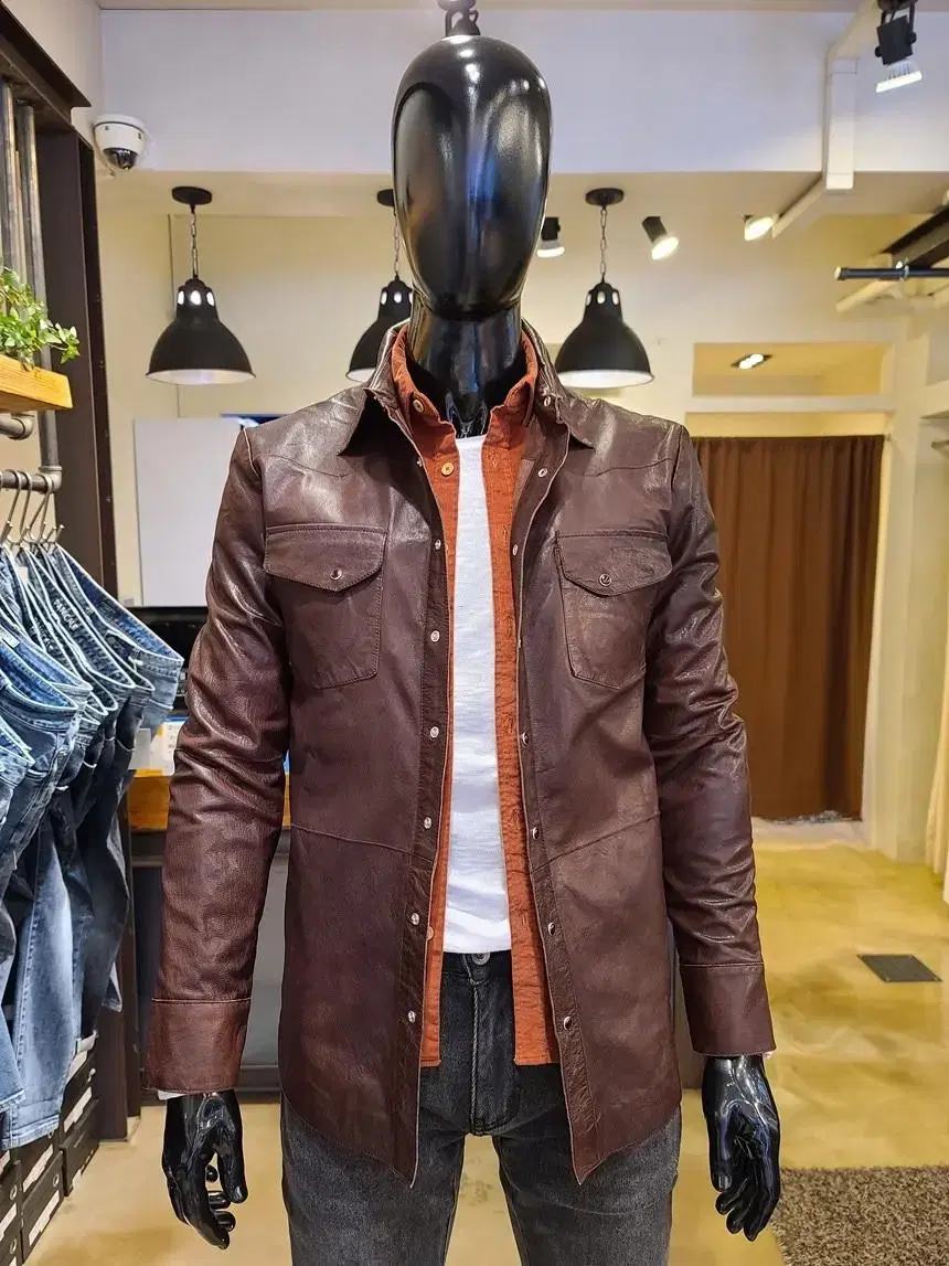 [새제품] 정품 빠니깔레 LEATHER 트러커 가죽셔츠 F-NLJP03