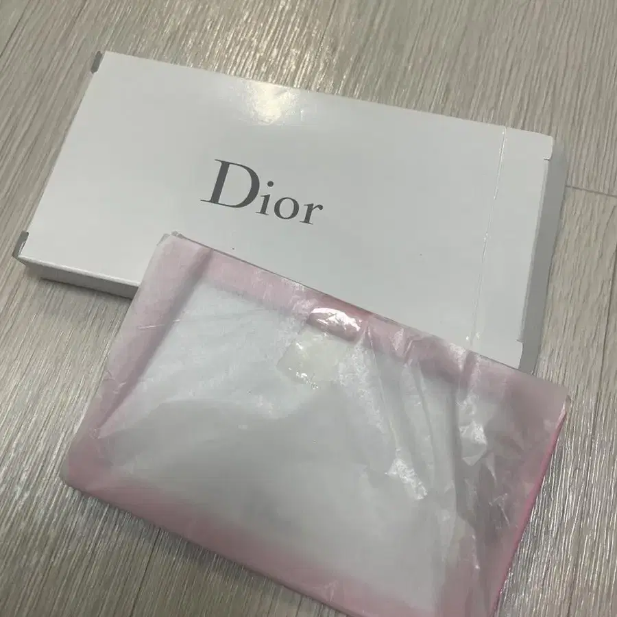 (새상품)Dior 디올 한정 손거울