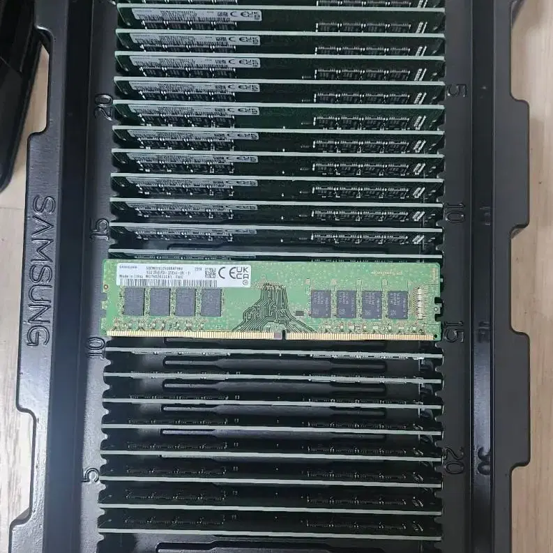 급) 삼성메모리 16기가 25600 DDR4-3200 23년주차팝니다