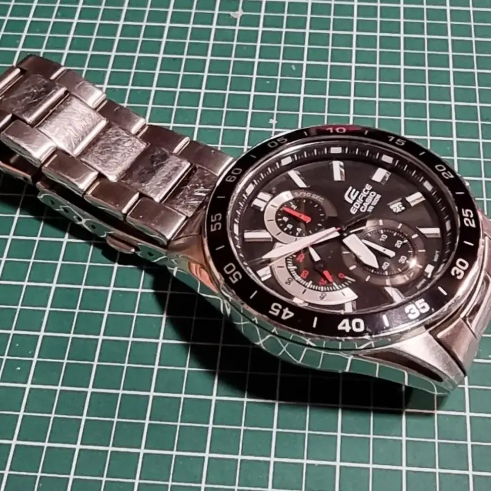 CASIO 카시오 에디피스EFV-550 크로노그래프 시계