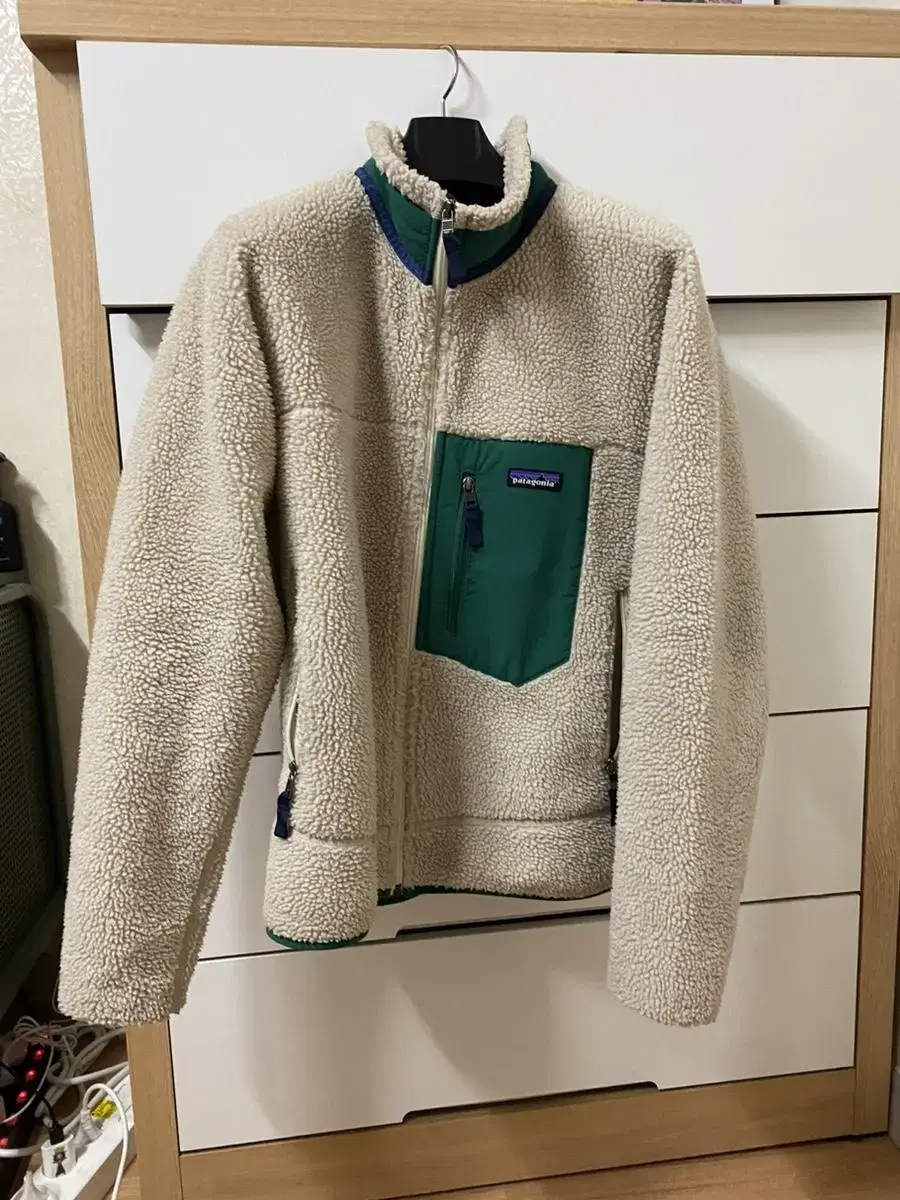 파타고니아 레트로x 레전드그린 M