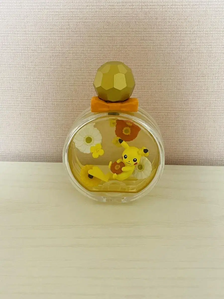 Pokemon Petite Fleur Perfume Figure Pikachu Figure