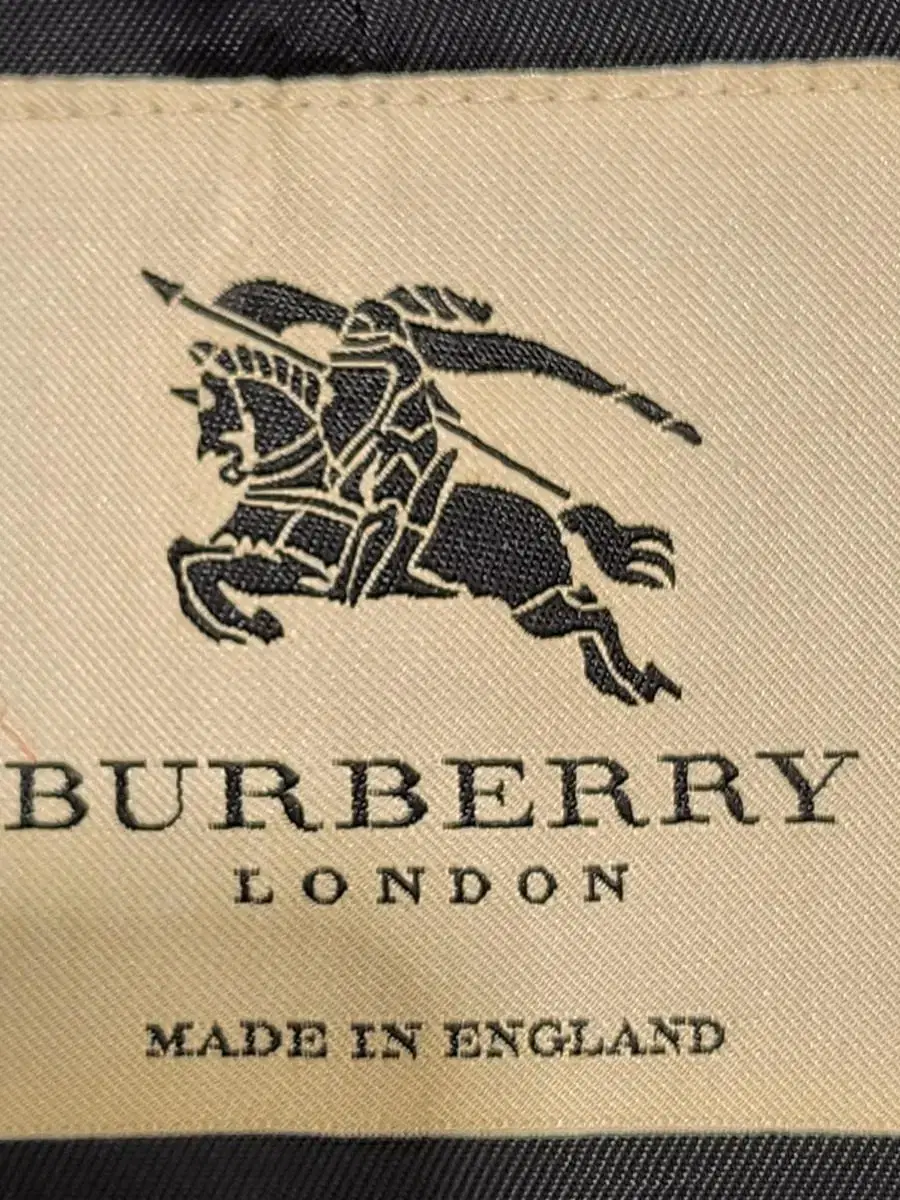 BURBERRY 내피