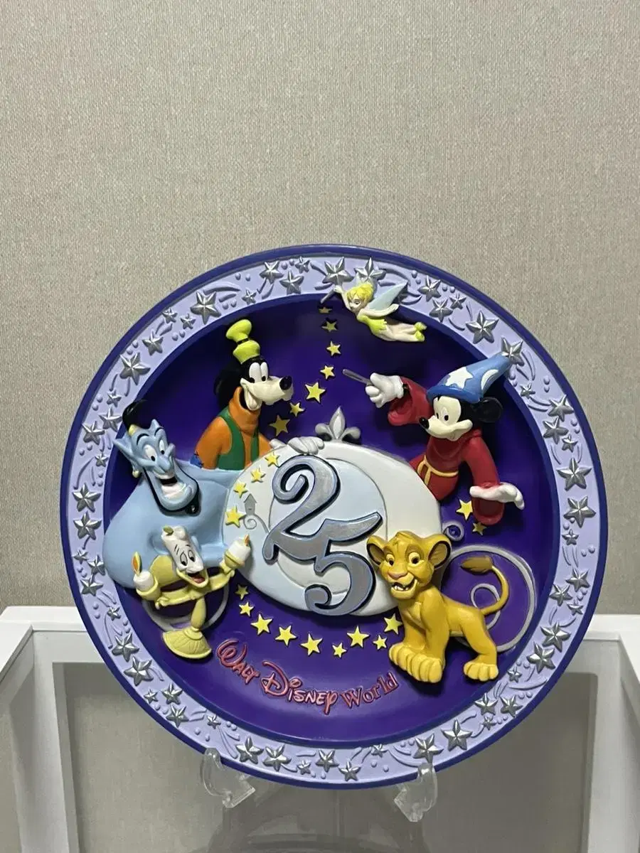 Disney 25th Anniversary 3D Plates