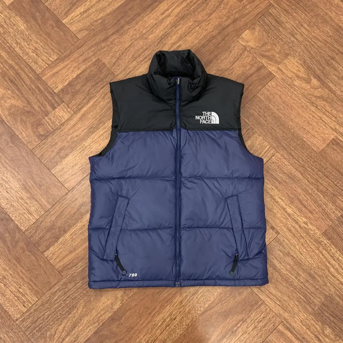 S(95) The North Face Navy 700 Nubuck Puffer Vest