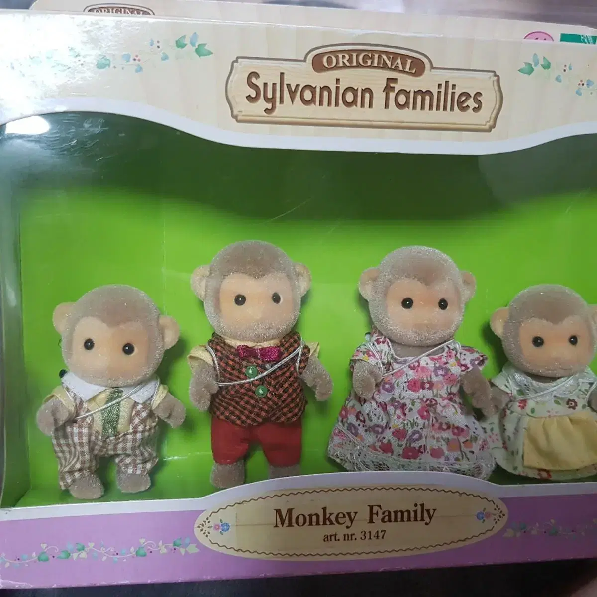 Sylvanian Monkey Family Unsealed