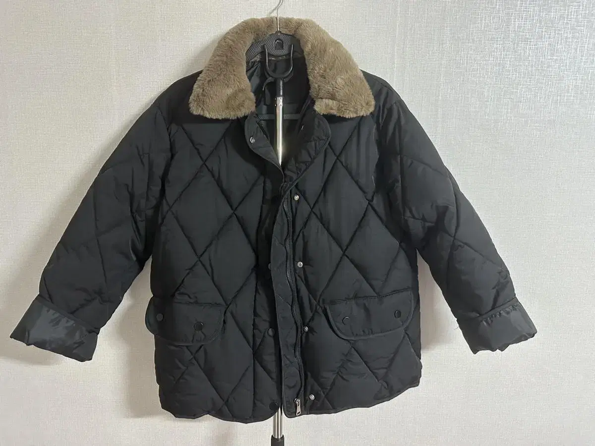 Quilted padded jacket