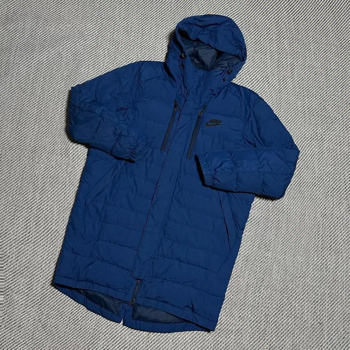 [ L ] Nike Nike Duck Down Fill Parka