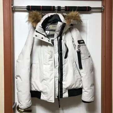 내셔널지오그래픽 숏패딩 95M | 브랜드 중고거래 플랫폼, 번개장터 내셔널지오그래픽 숏패딩 95M | 브랜드 중고거래 플랫폼, 번개장터
