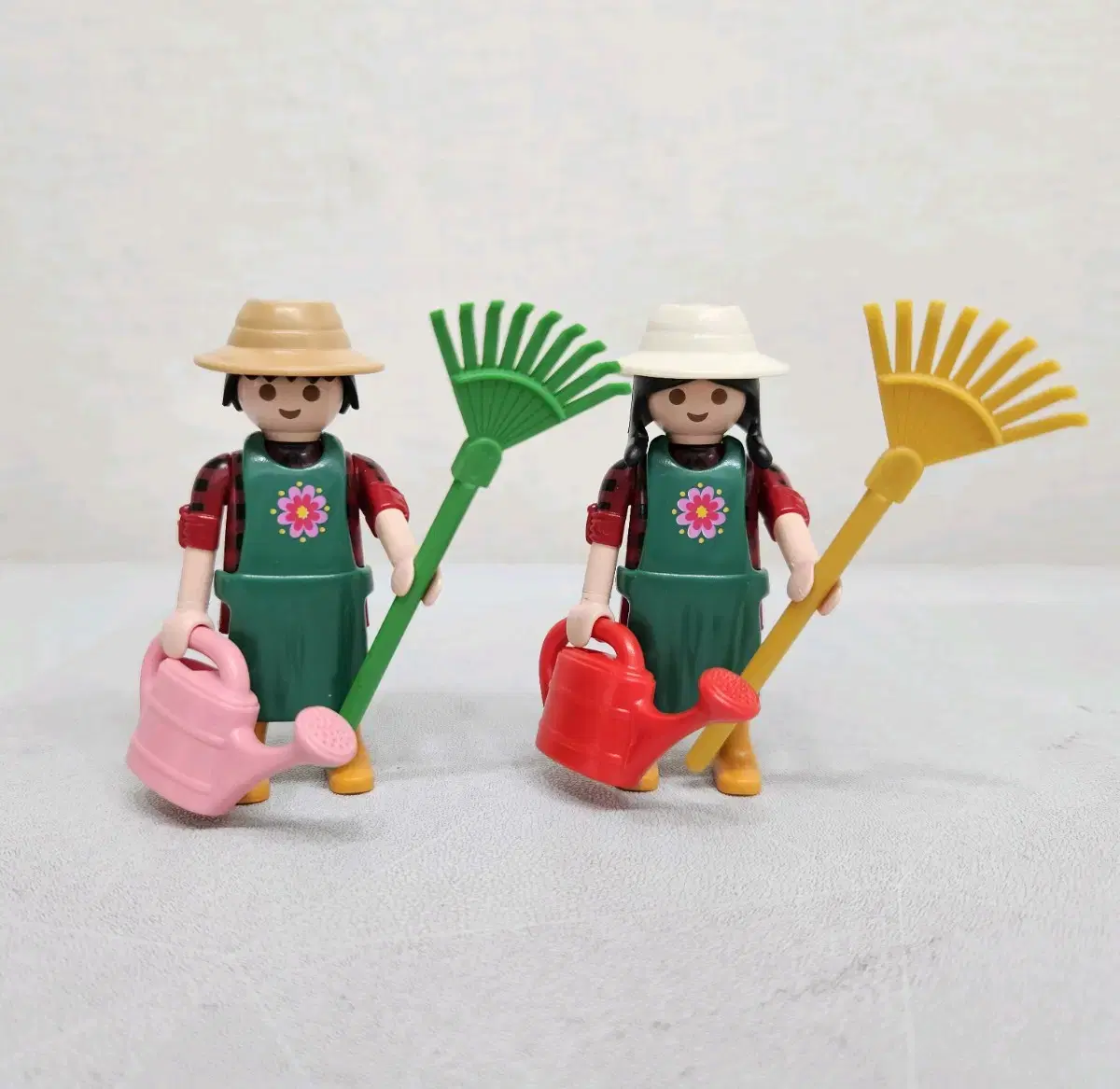 Playmobil Gardeners and Props