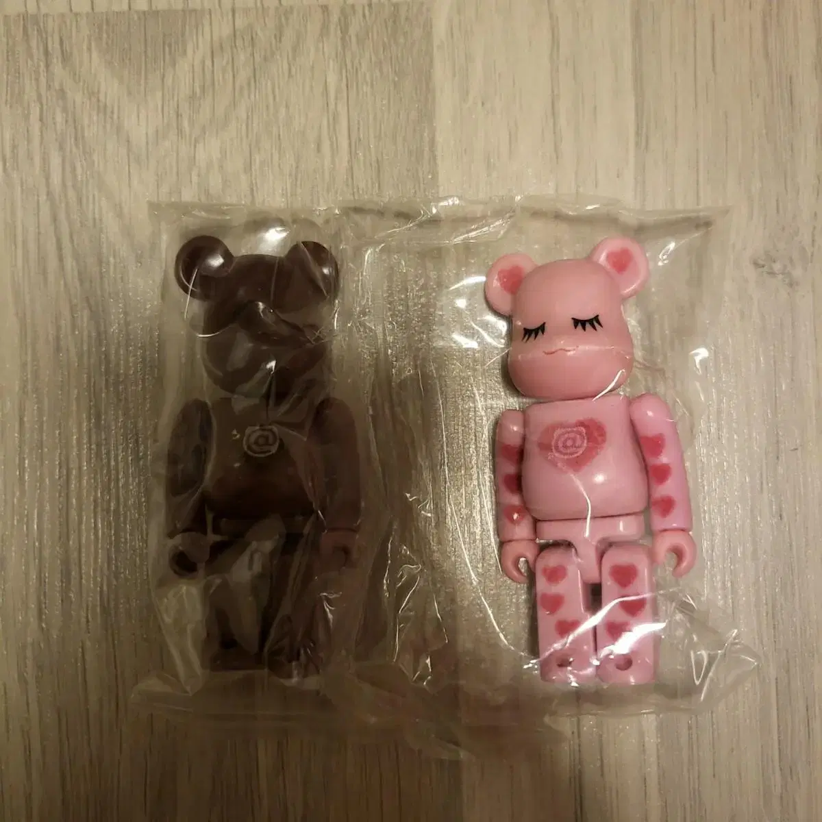 (정품/미개봉) 베어브릭 2004 VALENTINE BEARBRICK