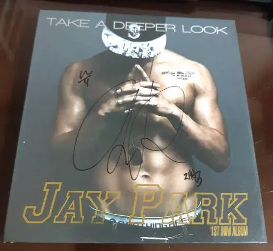 Jaebeom Park sign Album