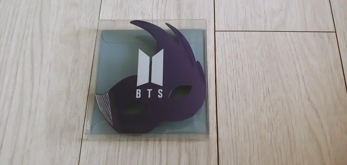 BTS Mask Magnet Mask Magnet