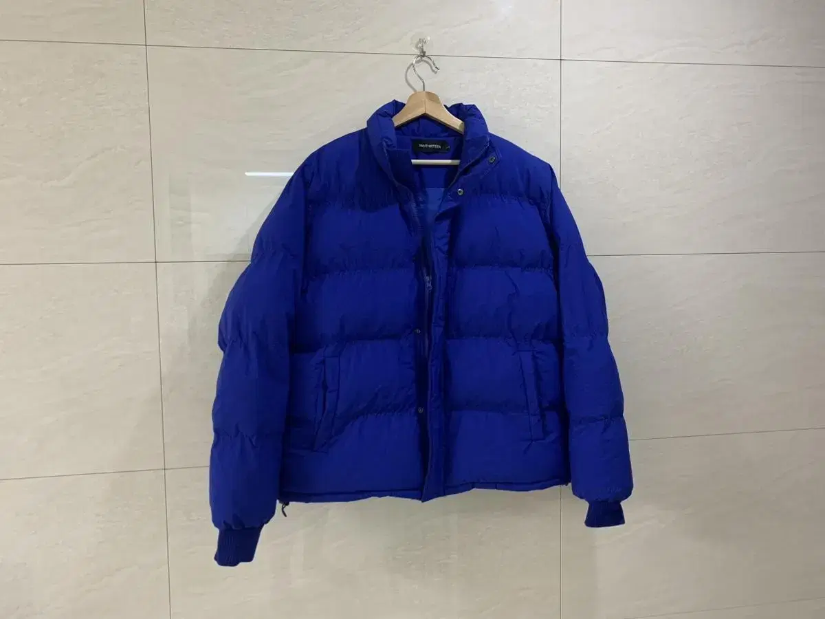 Yanthirteen / bloo Padded, puffer padded / L(105-110)